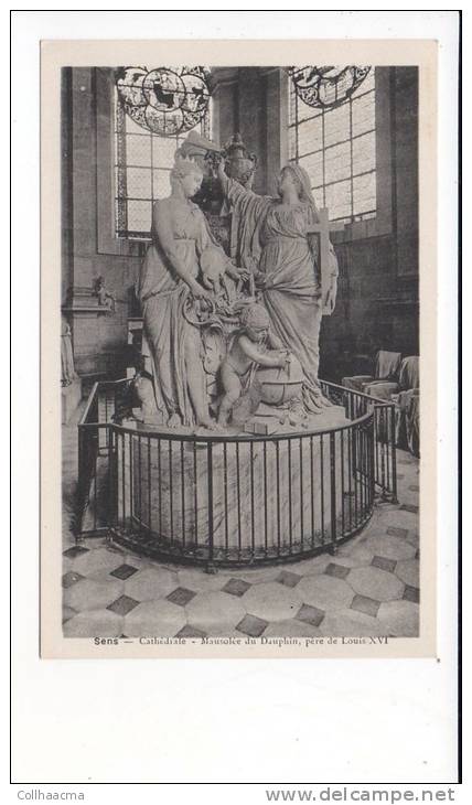 Le mausolée du dauphin à la cathédrale de Sens. - Page 2 600_0010