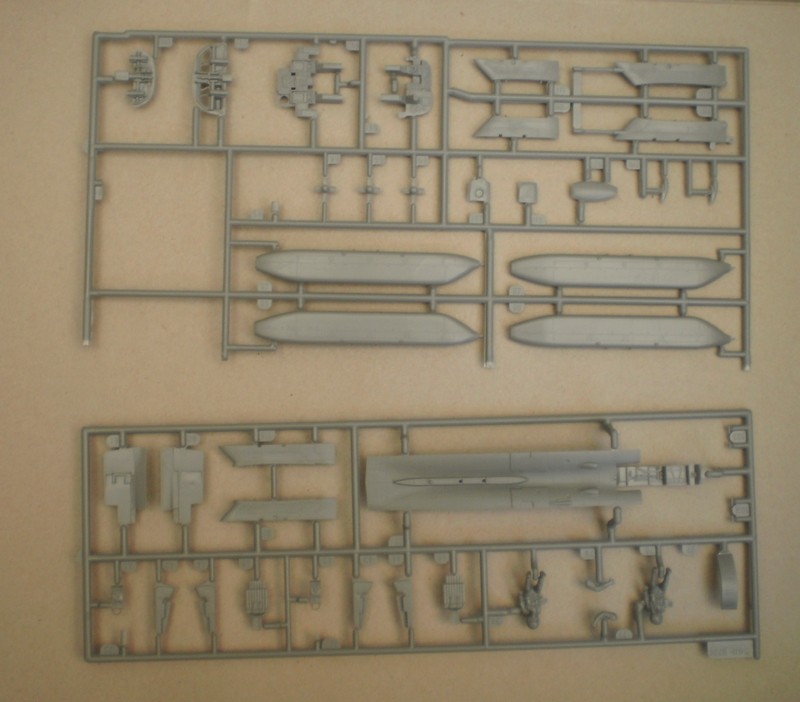 EA-6B REVELL AU 1/48 P5230013