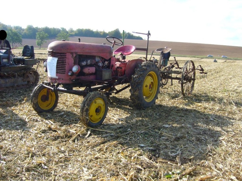 tracteur - 4ème rassemblement de vieux tracteur le 07 octobre Meuse - Page 2 P1080939