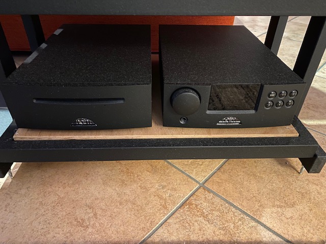 ( VA ) NAIM DAC + SERVER ( RITIRATO DALLA VENDITA ) Naim10