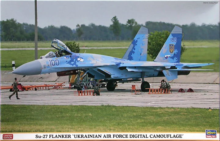 Su-27 Flanker Ukrainian Air Force Digi Camo- 1/72 HASEGAWA 95019811