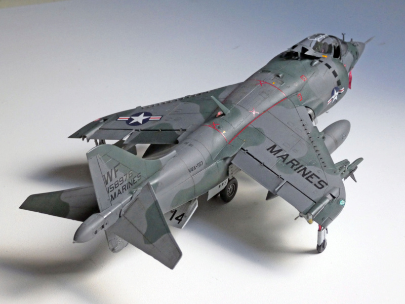 [KINETIC] 1/48 - Hawker Siddeley AV-8A Harrier USMC  Harrie16