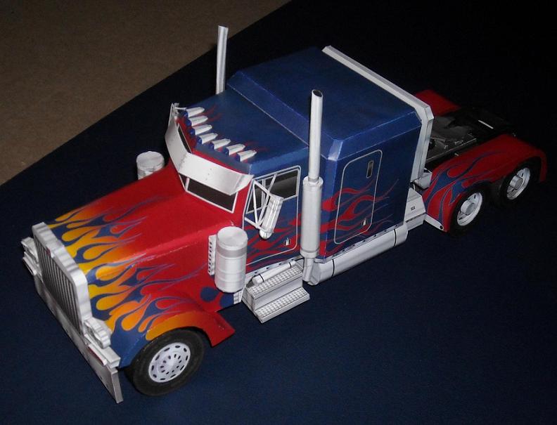 OPTIMUS PRIME (version camion) R410