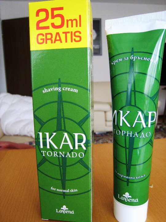 IKAR Tornado - Shaving cream Img_0019