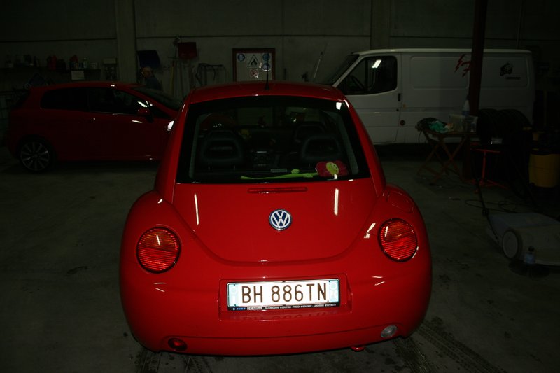 Valentino + Francesco : New Beetle Red 05_fin13