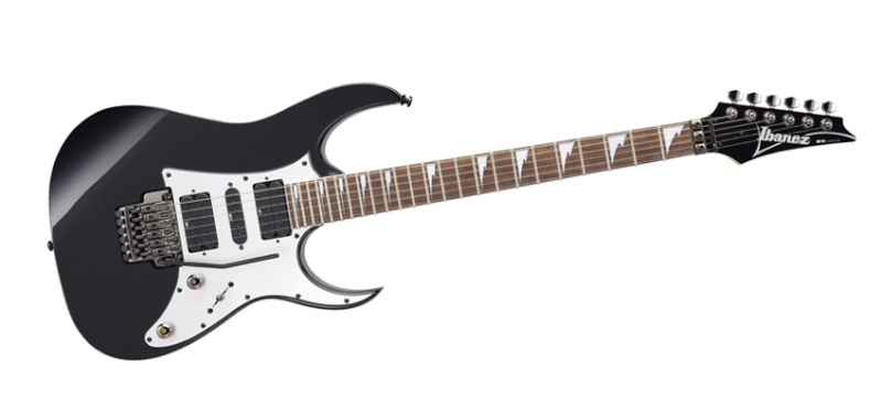 Are you in a band? If so what gear do you use? Ibanez10