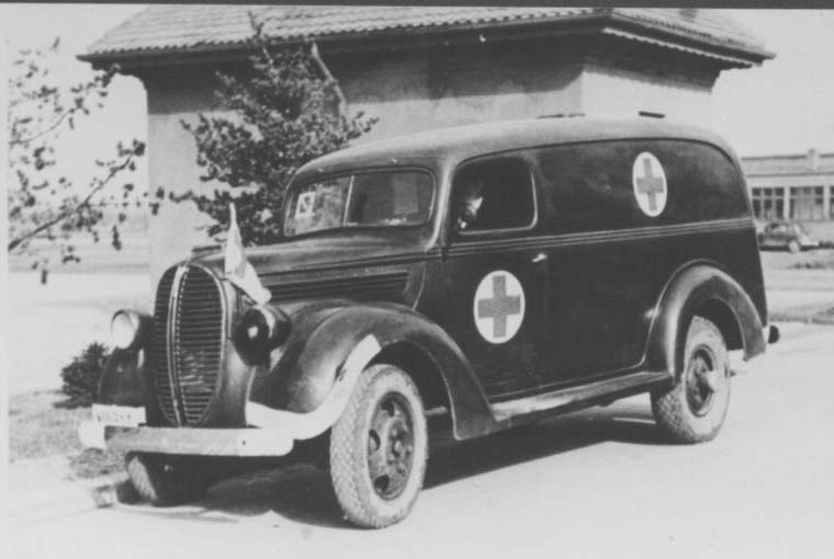 un Panel Van Ford  134 Inch de 1939 !!... Chez Ace !! 01111