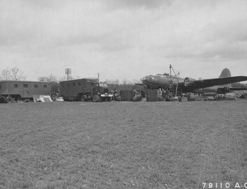 USAAF trailers derrière des Autocar ou autre tracteur de semi 2 essieus ou plus 14252210
