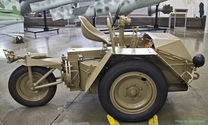 Une nouveauté chez Special Armour .. le Scheuch-Schlepper un véhicule plutôt "spécial" ! Scheuc10