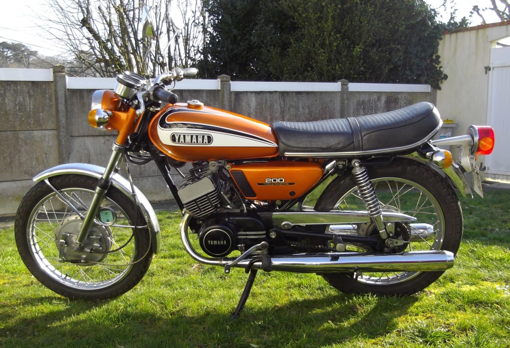 Yamaha Rd 200 1973 état exceptionnel G210