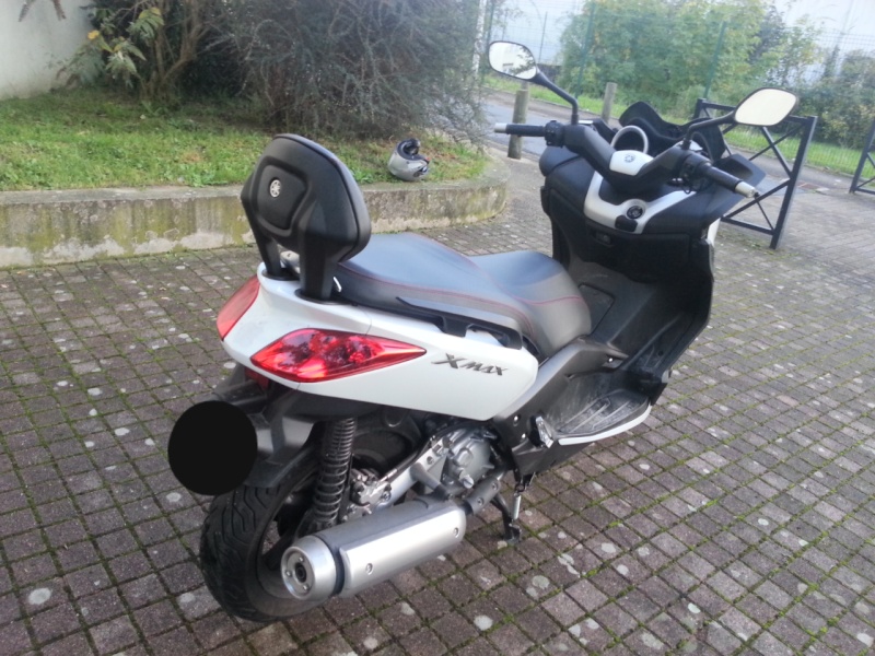 (VENDS) XMAX 250 ABS - blanc/noir - juin 2012 - 1.559 km + accessoires 2012-112