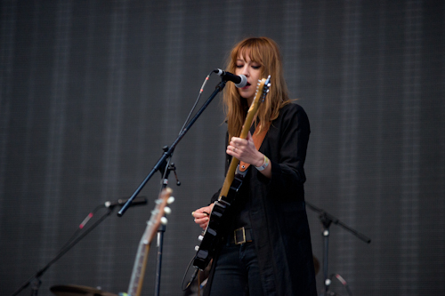 10/13/12 – Mexico City, Mexico, Autodromo Hermanos Rodriguez, "Corona Capital Music Festival" - Page 2 10-13-73