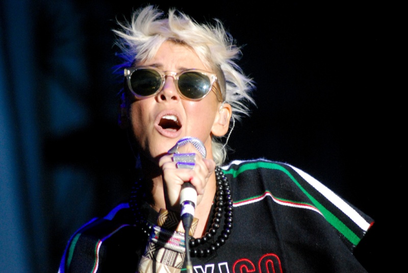 10/13/12 – Mexico City, Mexico, Autodromo Hermanos Rodriguez, "Corona Capital Music Festival" - Page 2 10-13122
