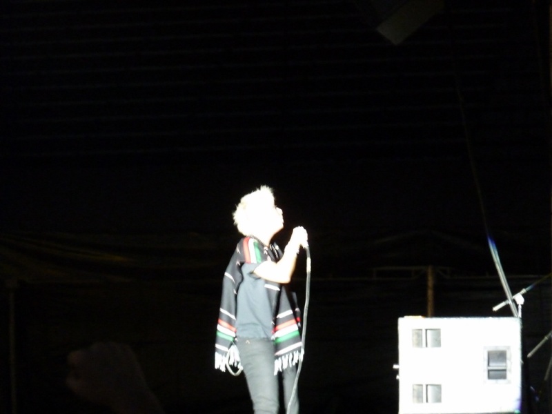 10/13/12 – Mexico City, Mexico, Autodromo Hermanos Rodriguez, "Corona Capital Music Festival" - Page 2 10-13142