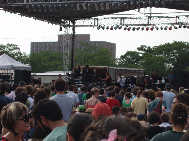 7/1/06 - Detroit, MI, New Center Park, "Comerica Tastefest" 7-1-0610