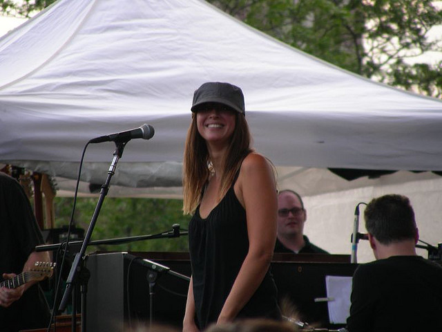 7/1/06 - Detroit, MI, New Center Park, "Comerica Tastefest" 7-1-0611