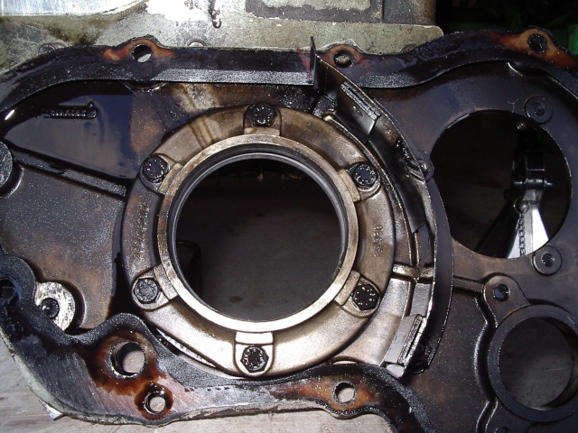 Fuite d'huile moteur Lombardini LDA90/2 Imgp3910