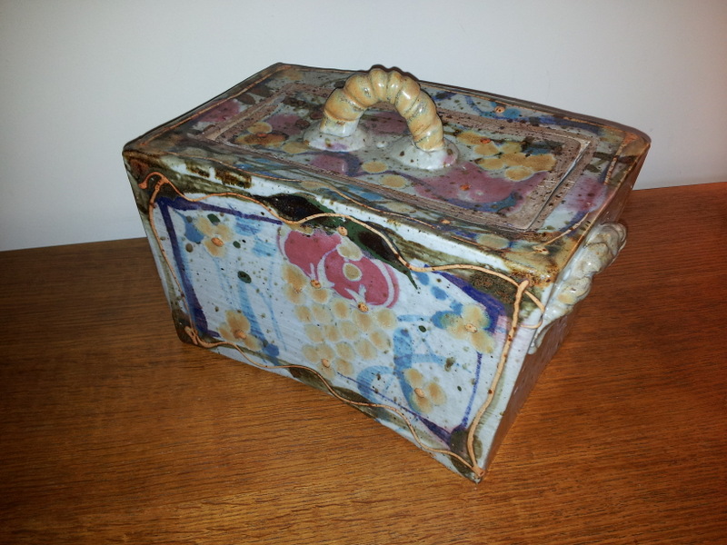 Large glazed lidded box 20120910
