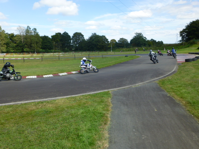 5 ème journée minimotard de Mortain (50) P1020129