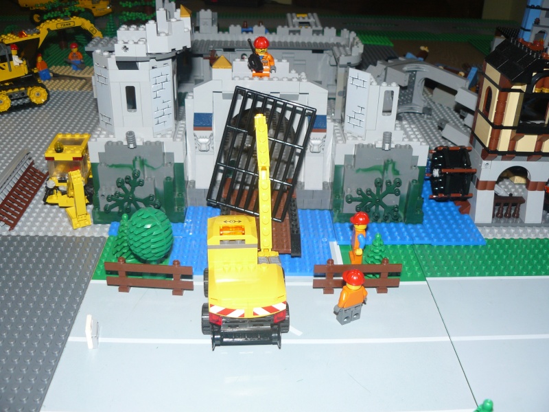 Notre monde LEGO - Lego City -  - Page 3 P1180215