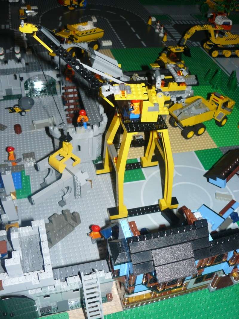 Notre monde LEGO - Lego City -  - Page 4 P1180636
