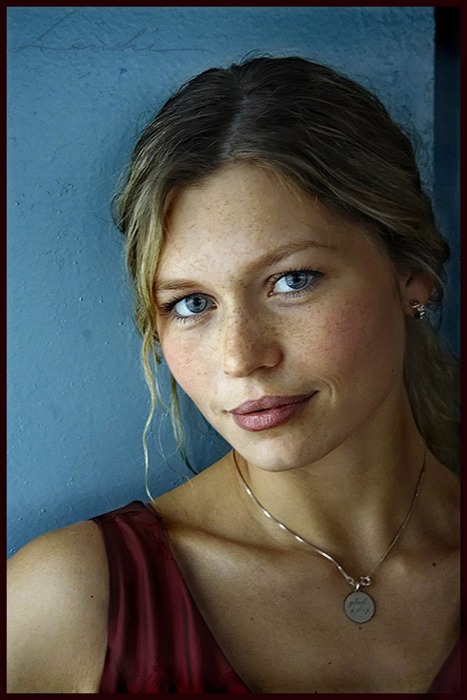 [2012-Septembre] Miss "beautiful faces" Tumblr10