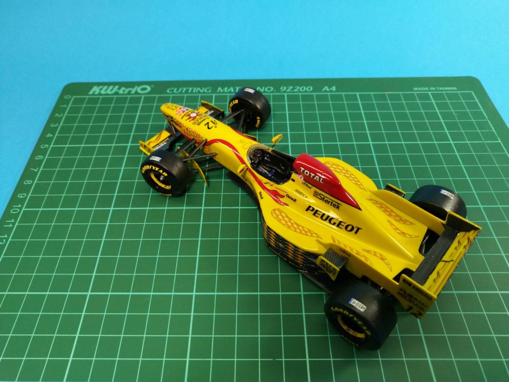 MT: Jordan Peugeot 197 - Revell AG 1/24  Img_2016