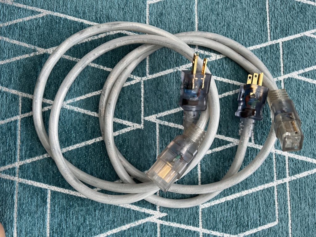 Shunyata Hydra Model-2 & Diamonback Power Cable 7e8c0610