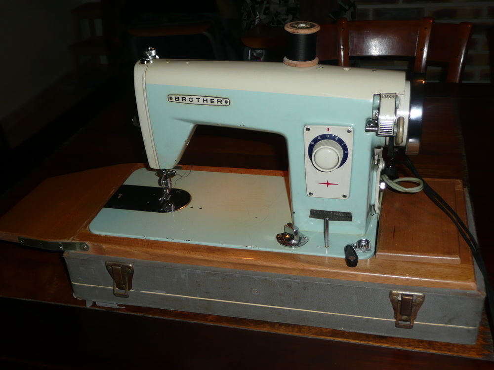 Machine bernit années 60 environ  Wb159310