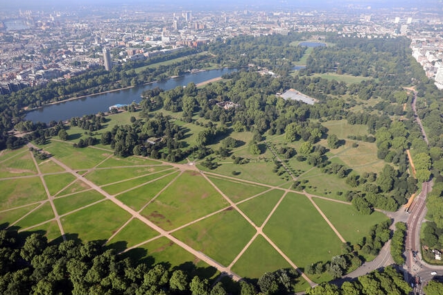 (6) 03/07/2022 – LONDRES, Hyde Park 2. Jwya5211