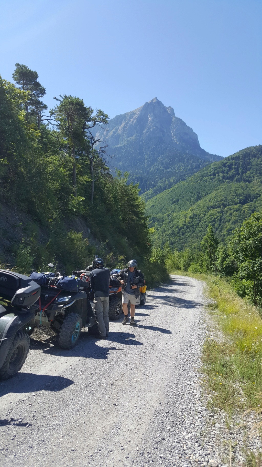 En haute montagne avec les p'tits gars du haut Dauphiné !! 20180813