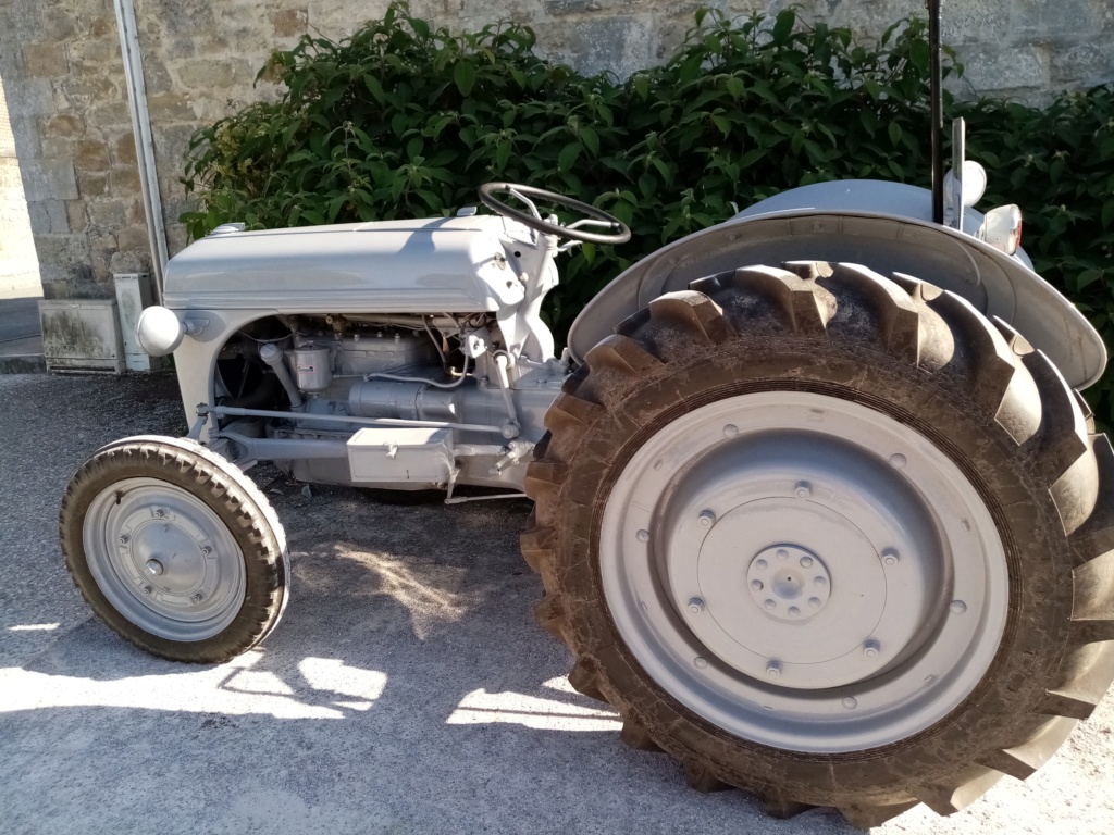 Concentration tracteurs à Liessies ( 59740) Img_2022