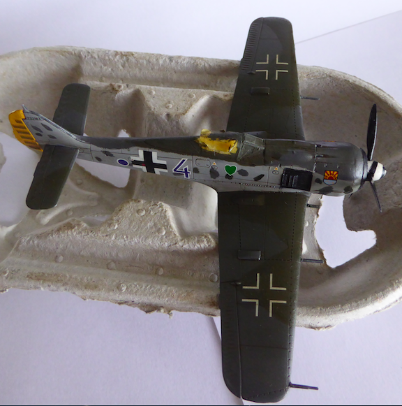 [Airfix] - 1/72 - Dogfight Doubles Part 1 : Fw190A-8 - Page 3 Photo020