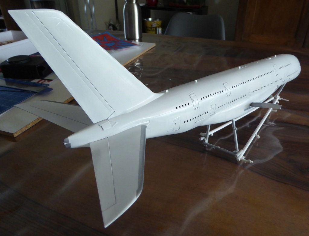 [Heller] - 1/125 - Airbus A380 Air France - Page 4 Photo070