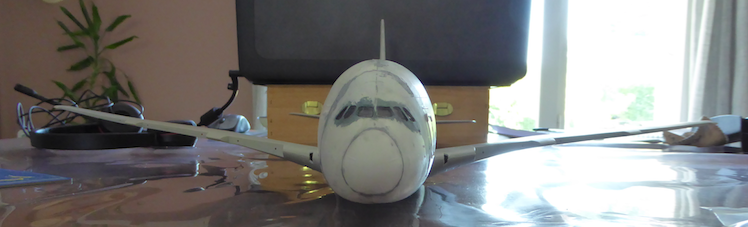 [Heller] - 1/125 - Airbus A380 Air France - Page 2 Photo245