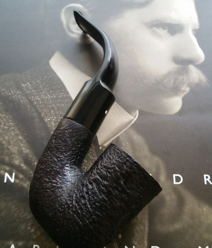 Parlons des pipes Dunhill... (1) - Page 97 21743210