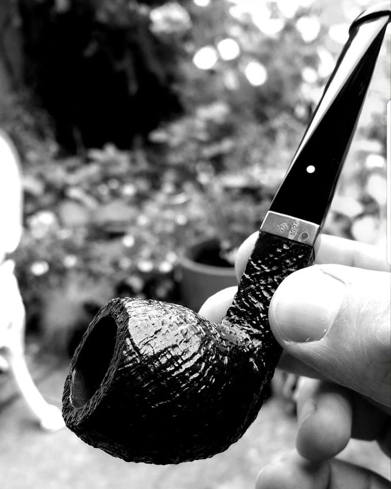 Parlons des pipes Dunhill... (2) - Page 11 24862610