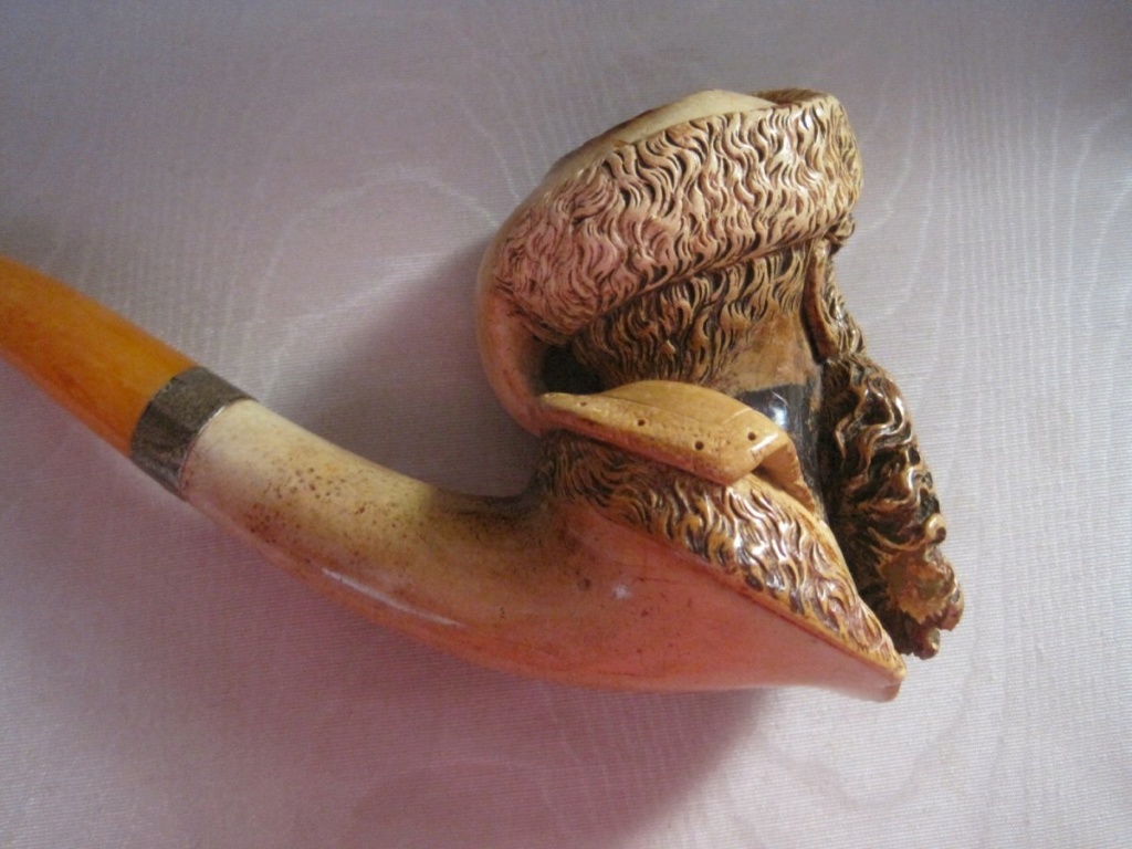 La pipe en écume ou la meerschaum  - Page 49 49968311