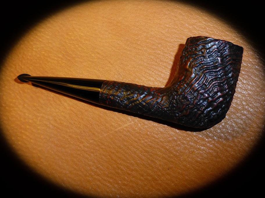 Parlons des pipes Dunhill... (1) - Page 99 Dunlb110