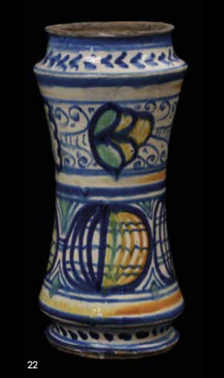 grand vase fabricant inconnu type Albarello marqué d'un L en bleu à identifier Mexique ? Espagne ? Capt1487