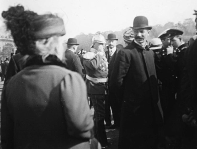 Photos anciennes avec des militaires et civils St PETERSBOURG 1912 Capt1746