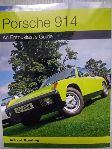 Livres consacrés à la Porsche 914 14410810