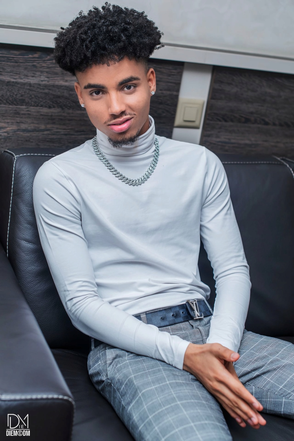 Mister Suisse Francophone 2021 is Samuel Gomez - Page 2 16912210