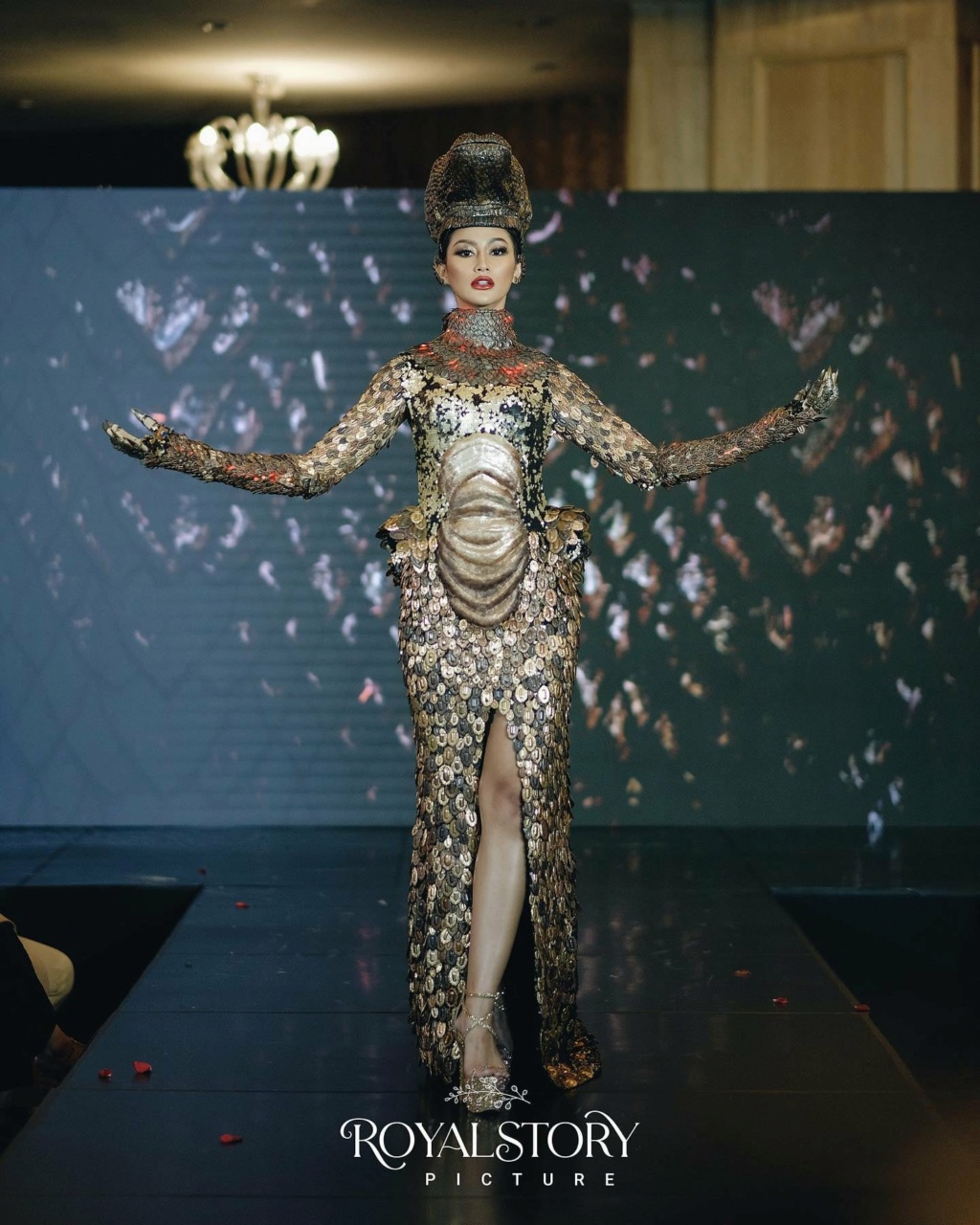 MISS UNIVERSE 2020 - NATIONAL COSTUME 17619510