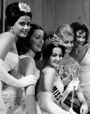 Elizabeth Hodacs - Miss Austria 1960 21550311