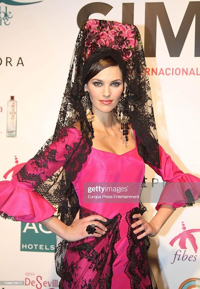 Helen Lindes - 2nd runner-up​ Miss​ Universe​ 2000,​ Miss Photogenic From Spain 21740011
