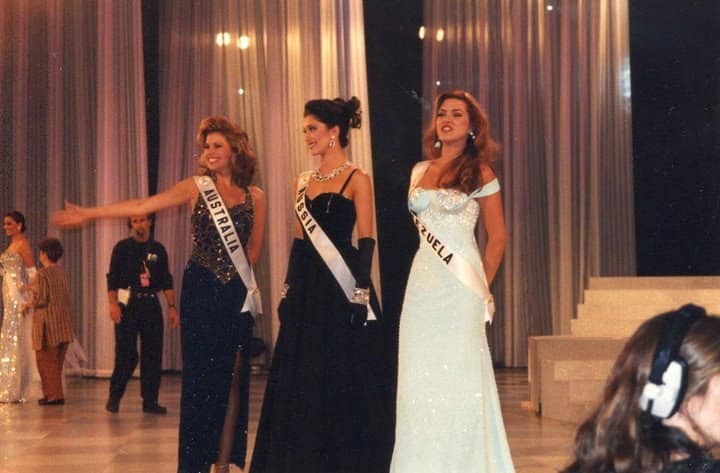 Ilmira Shamsutdinova - Miss Russia Universe 1996  (Top 6 Finalist) 22596111