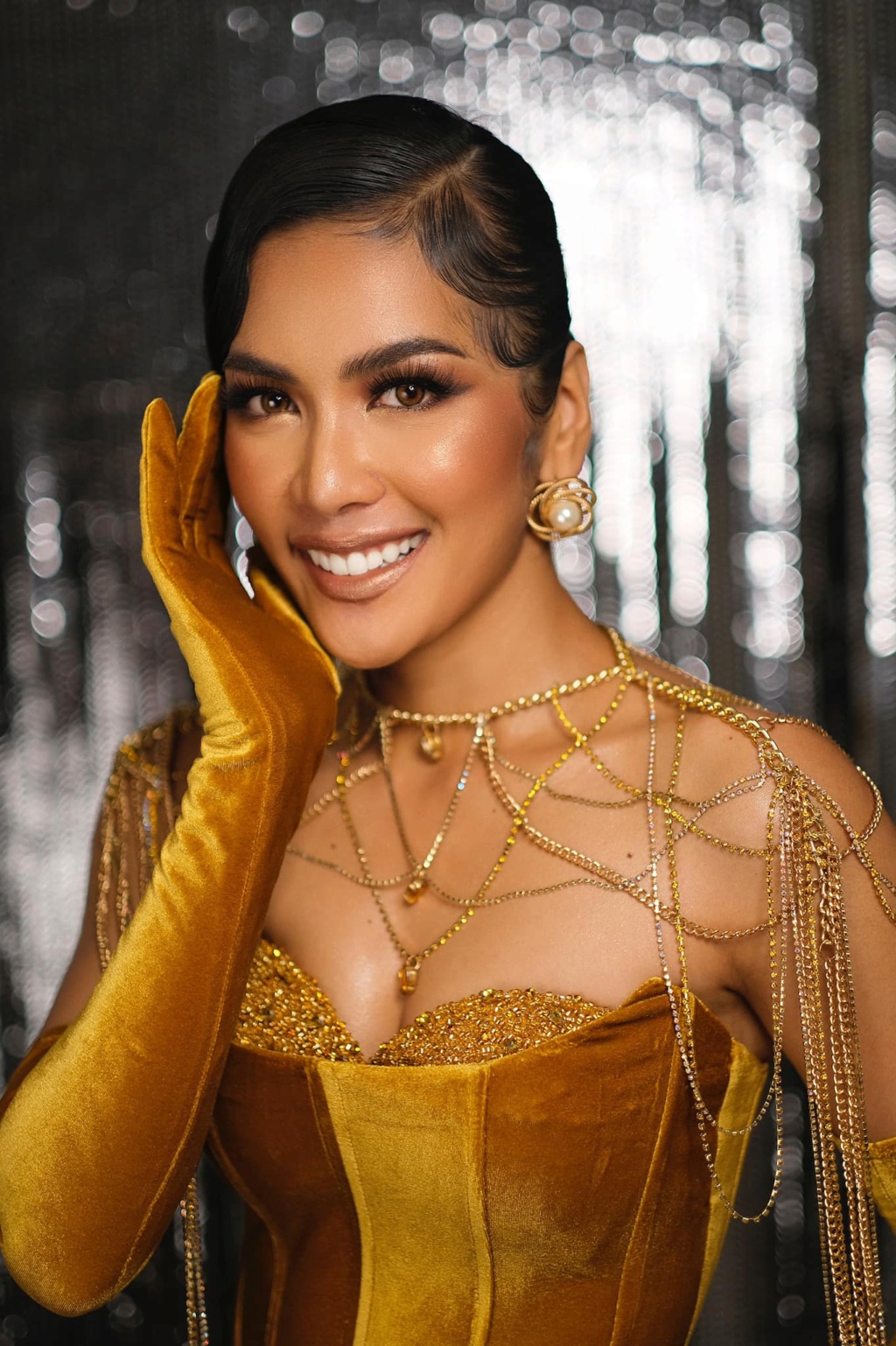 Miss Universe Cambodia 2021 is Ngin Marady 23056911