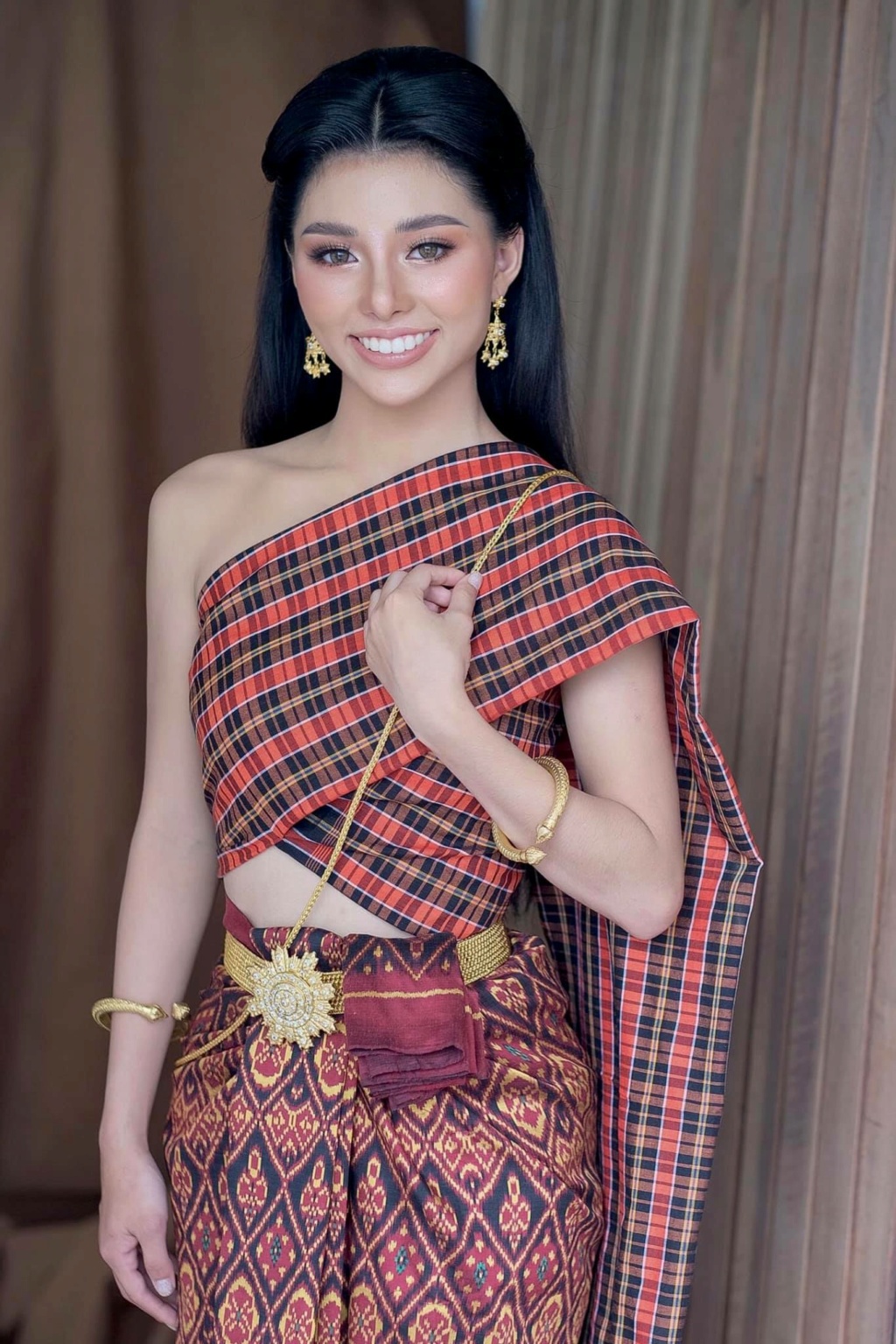 Miss Universe Cambodia 2021 is Ngin Marady 23185312