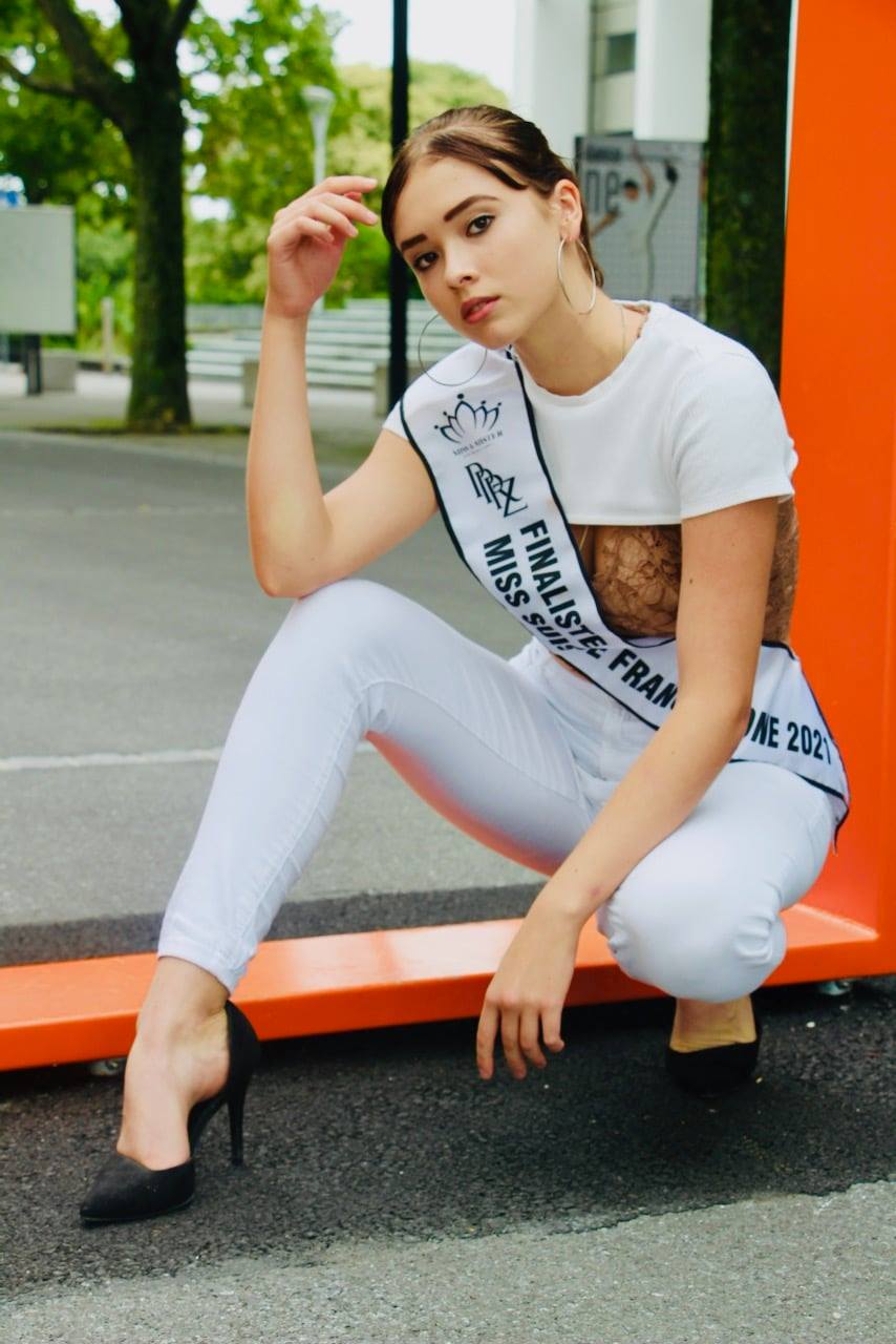 MISS SUISSE FRANCOPHONE 2021 is Rosangela Chiaradonna - Page 3 23945619